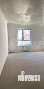 Студия квартира, вторичка, 63м2, 1/9 этаж