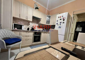 1-к квартира, вторичка, 42м2, 7/9 этаж