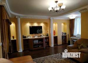 3-к квартира, вторичка, 111м2, 1/8 этаж