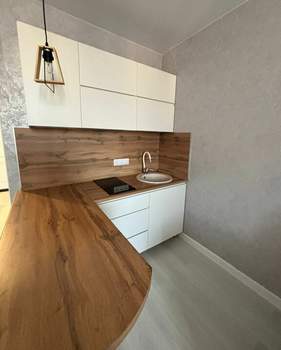 Студия квартира, вторичка, 27м2, 10/19 этаж