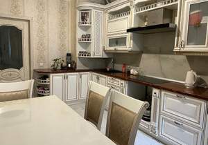 1-к квартира, вторичка, 50м2, 1/4 этаж