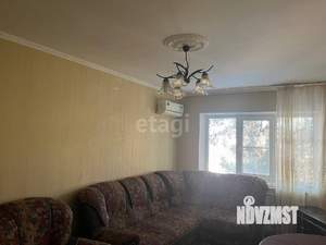 3-к квартира, вторичка, 61м2, 5/5 этаж