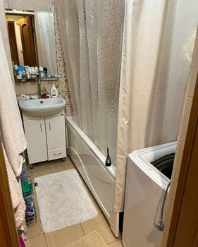 2-к квартира, вторичка, 72м2, 4/8 этаж