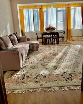 2-к квартира, вторичка, 90м2, 3/3 этаж