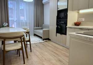 2-к квартира, вторичка, 70м2, 4/14 этаж