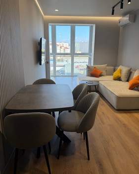 3-к квартира, вторичка, 73м2, 7/14 этаж