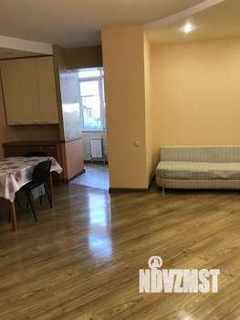 2-к квартира, вторичка, 62м2, 4/5 этаж