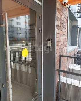 2-к квартира, вторичка, 61м2, 8/9 этаж