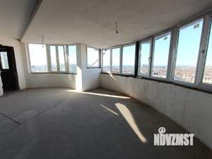 3-к квартира, вторичка, 130м2, 10/10 этаж