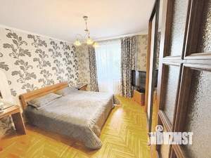 3-к квартира, вторичка, 86м2, 2/6 этаж