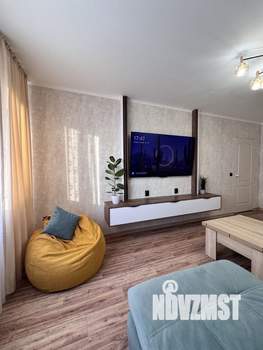 2-к квартира, вторичка, 63м2, 9/16 этаж