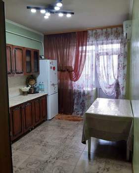 3-к квартира, вторичка, 170м2, 3/3 этаж