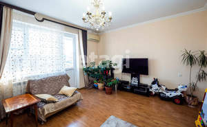 4-к квартира, вторичка, 100м2, 3/3 этаж