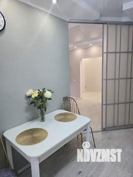 2-к квартира, вторичка, 68м2, 1/9 этаж