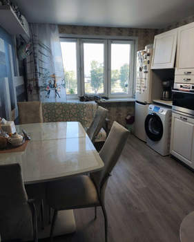 2-к квартира, вторичка, 58м2, 3/16 этаж