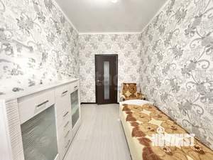 2-к квартира, вторичка, 64м2, 1/4 этаж