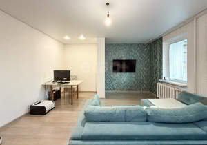 4-к квартира, вторичка, 99м2, 8/10 этаж