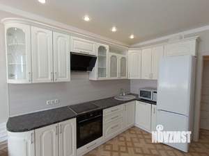 2-к квартира, вторичка, 79м2, 7/18 этаж