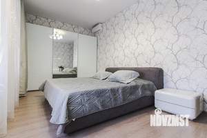 4-к квартира, вторичка, 104м2, 11/12 этаж