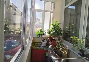 2-к квартира, вторичка, 63м2, 1/4 этаж