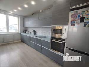 2-к квартира, вторичка, 68м2, 10/17 этаж