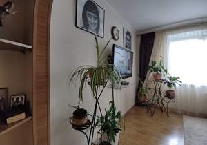 2-к квартира, вторичка, 49м2, 3/5 этаж