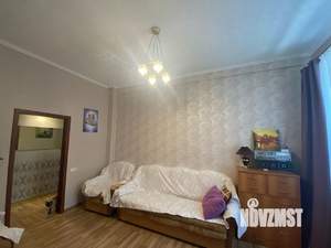2-к квартира, вторичка, 60м2, 1/4 этаж