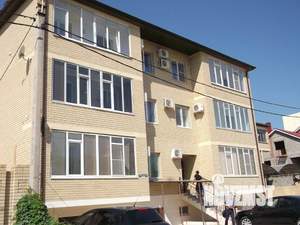 2-к квартира, вторичка, 61м2, 1/3 этаж