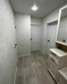 1-к квартира, вторичка, 40м2, 9/9 этаж