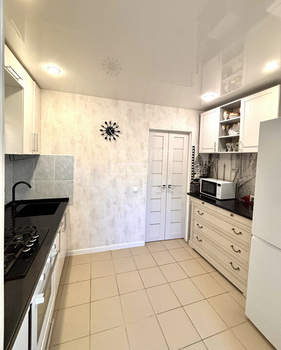 2-к квартира, вторичка, 50м2, 3/3 этаж