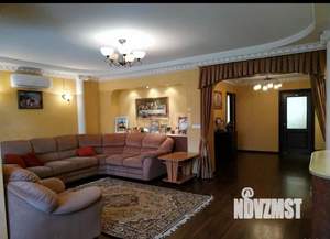 3-к квартира, вторичка, 111м2, 1/8 этаж
