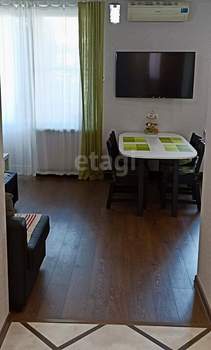 3-к квартира, вторичка, 55м2, 2/4 этаж