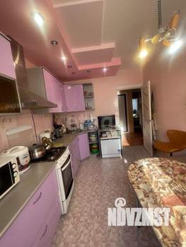 2-к квартира, вторичка, 57м2, 1/6 этаж