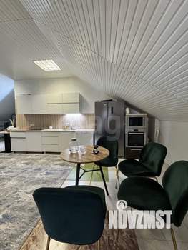 3-к квартира, вторичка, 100м2, 2/2 этаж