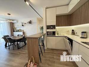 4-к квартира, вторичка, 130м2, 6/18 этаж
