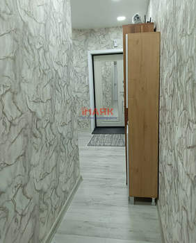 2-к квартира, вторичка, 54м2, 1/4 этаж