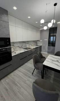 3-к квартира, вторичка, 90м2, 3/16 этаж