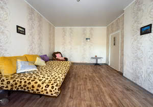 3-к квартира, вторичка, 42м2, 1/1 этаж