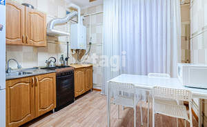 2-к квартира, вторичка, 72м2, 1/5 этаж