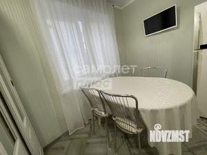 3-к квартира, вторичка, 81м2, 1/2 этаж