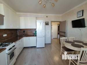 2-к квартира, вторичка, 81м2, 9/9 этаж