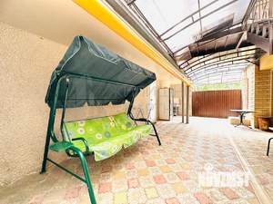 2-к квартира, вторичка, 100м2, 1/1 этаж