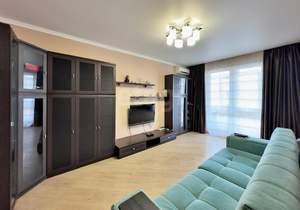 2-к квартира, вторичка, 53м2, 10/18 этаж