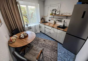 2-к квартира, вторичка, 48м2, 3/5 этаж