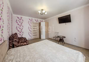 2-к квартира, вторичка, 61м2, 1/16 этаж