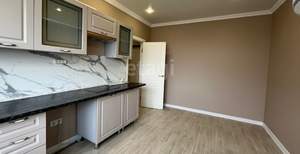 2-к квартира, вторичка, 63м2, 3/3 этаж