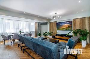 5-к квартира, вторичка, 200м2, 9/10 этаж