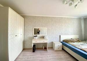 2-к квартира, вторичка, 64м2, 8/16 этаж