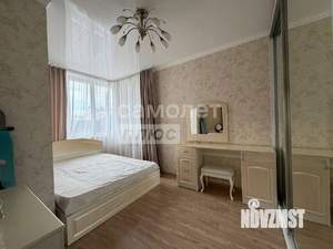 2-к квартира, вторичка, 57м2, 1/10 этаж