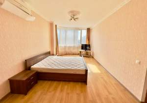 2-к квартира, вторичка, 72м2, 3/12 этаж